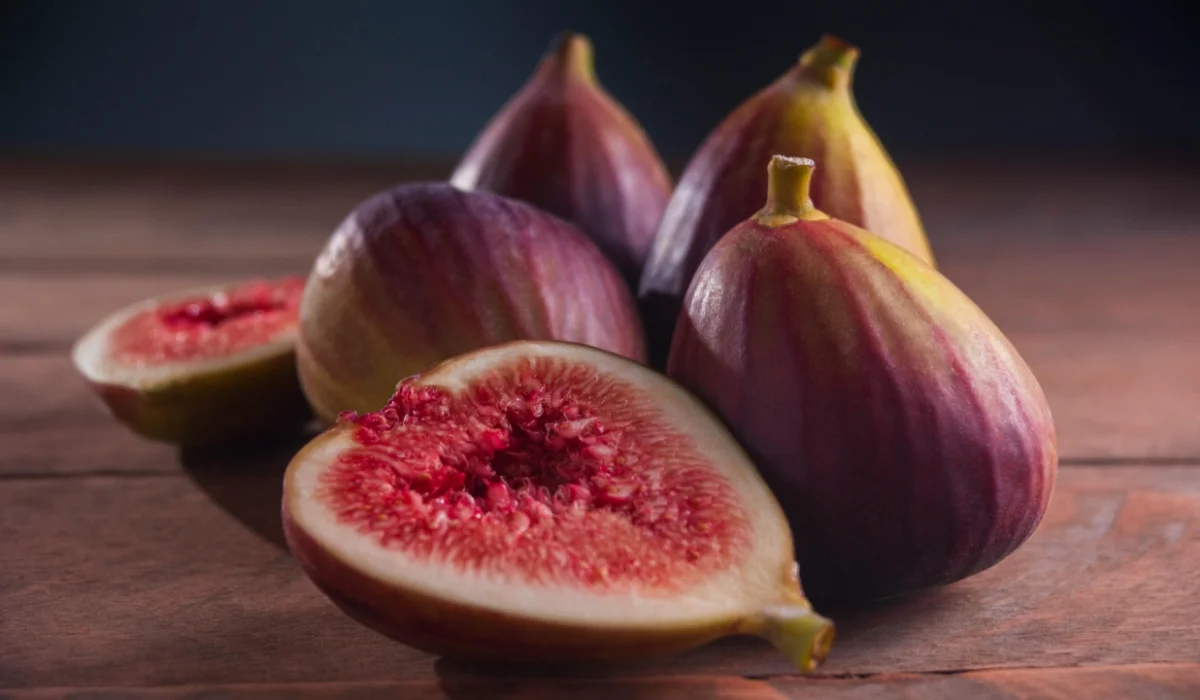 Fruits That Start with F